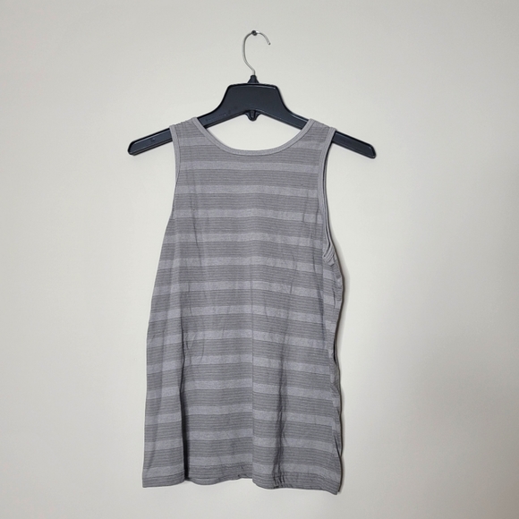 Volcom Tank Top - Picture 3 of 3